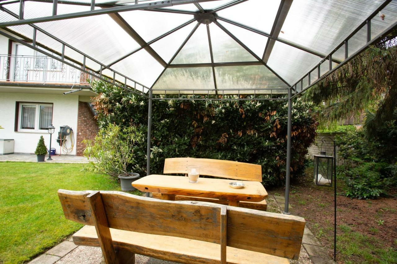 Gaestehaus Am Vogelsang Kerpen  Ngoại thất bức ảnh